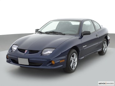 2002 Pontiac Grand Prix Specs, Price, MPG & Reviews