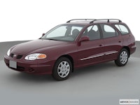 2002 Hyundai Elantra Review