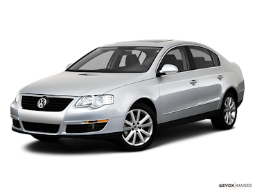2010 Volkswagen Passat Reviews, Insights, and Specs